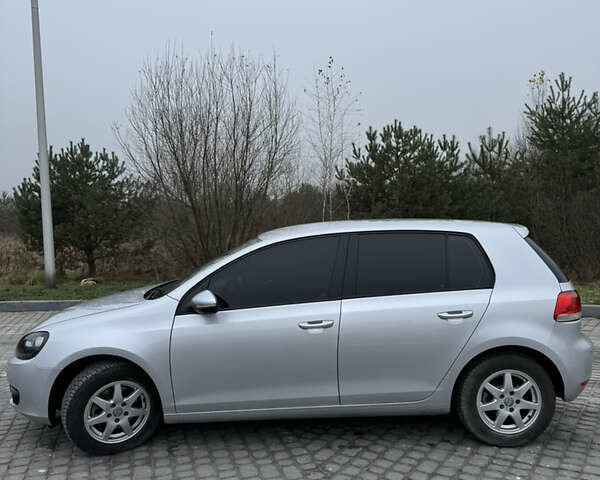 Серый Фольксваген Гольф, объемом двигателя 1.39 л и пробегом 165 тыс. км за 7799 $, фото 7 на Automoto.ua