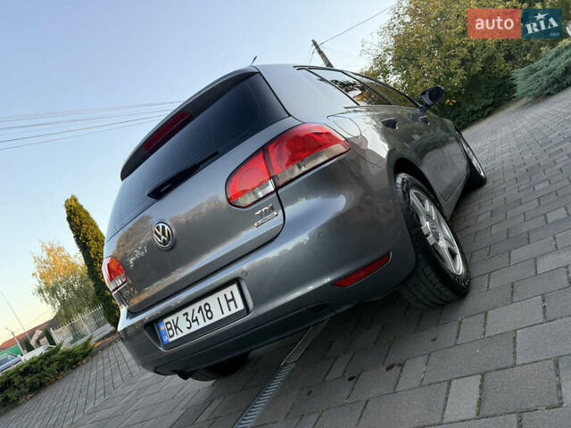 Серый Фольксваген Гольф, объемом двигателя 1.6 л и пробегом 155 тыс. км за 8450 $, фото 10 на Automoto.ua