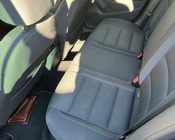 Фольксваген Гольф 2010 у Чернівцях на Automoto.ua Сірий Фольксваген Гольф, об'ємом двигуна 1.39 л та пробігом 170 тис. км за 8500 $, фото 1 на Automoto.ua