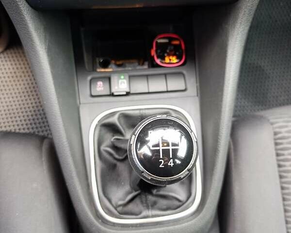 Серый Фольксваген Гольф, объемом двигателя 1.39 л и пробегом 211 тыс. км за 6999 $, фото 32 на Automoto.ua