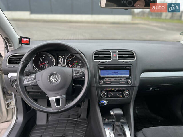 Серый Фольксваген Гольф, объемом двигателя 1.4 л и пробегом 209 тыс. км за 8800 $, фото 14 на Automoto.ua