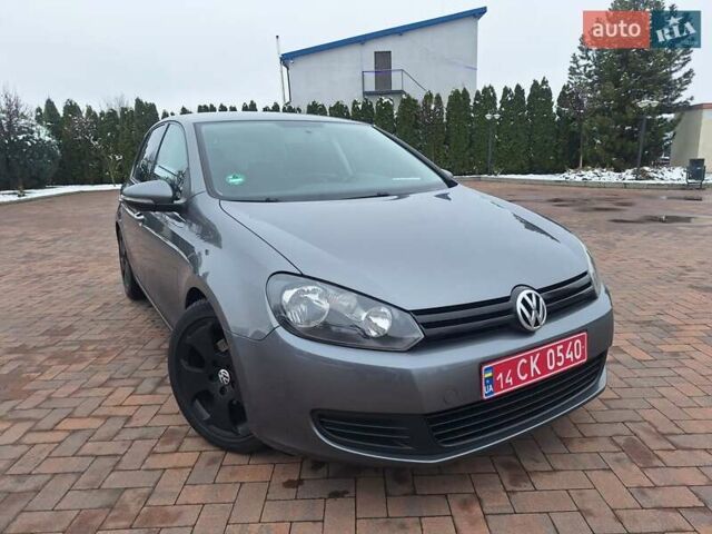 Серый Фольксваген Гольф, объемом двигателя 1.6 л и пробегом 223 тыс. км за 7650 $, фото 3 на Automoto.ua