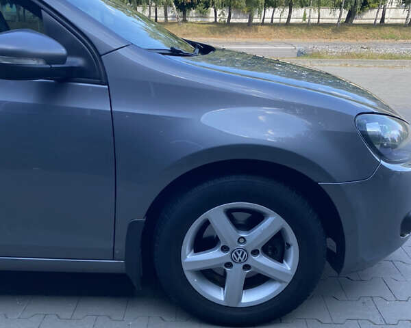 Серый Фольксваген Гольф, объемом двигателя 1.6 л и пробегом 280 тыс. км за 6699 $, фото 24 на Automoto.ua