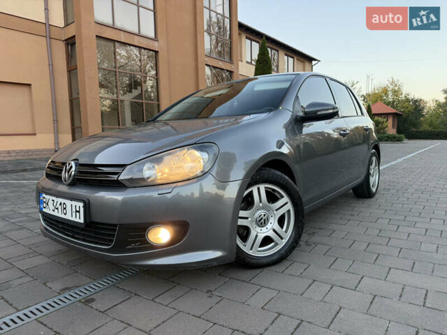 Серый Фольксваген Гольф, объемом двигателя 1.6 л и пробегом 155 тыс. км за 8450 $, фото 63 на Automoto.ua