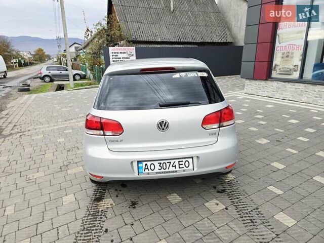 Серый Фольксваген Гольф, объемом двигателя 1.6 л и пробегом 299 тыс. км за 6500 $, фото 1 на Automoto.ua