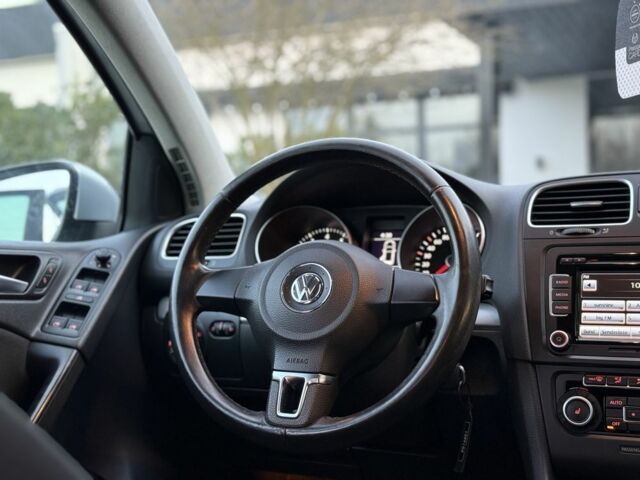 Сірий Фольксваген Гольф, об'ємом двигуна 1.4 л та пробігом 186 тис. км за 7999 $, фото 14 на Automoto.ua