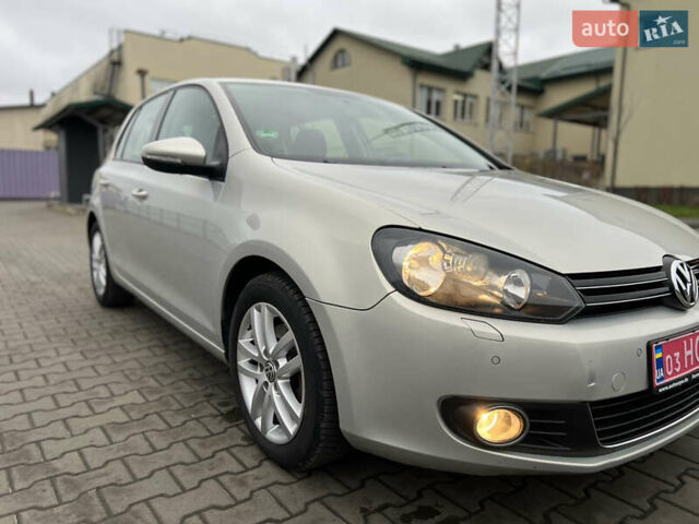 Серый Фольксваген Гольф, объемом двигателя 1.4 л и пробегом 209 тыс. км за 8800 $, фото 10 на Automoto.ua