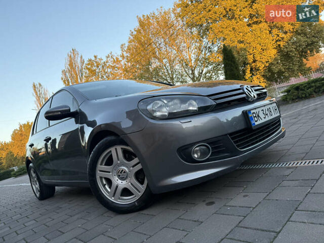 Серый Фольксваген Гольф, объемом двигателя 1.6 л и пробегом 155 тыс. км за 8450 $, фото 25 на Automoto.ua
