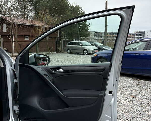 Серый Фольксваген Гольф, объемом двигателя 1.4 л и пробегом 179 тыс. км за 7200 $, фото 37 на Automoto.ua