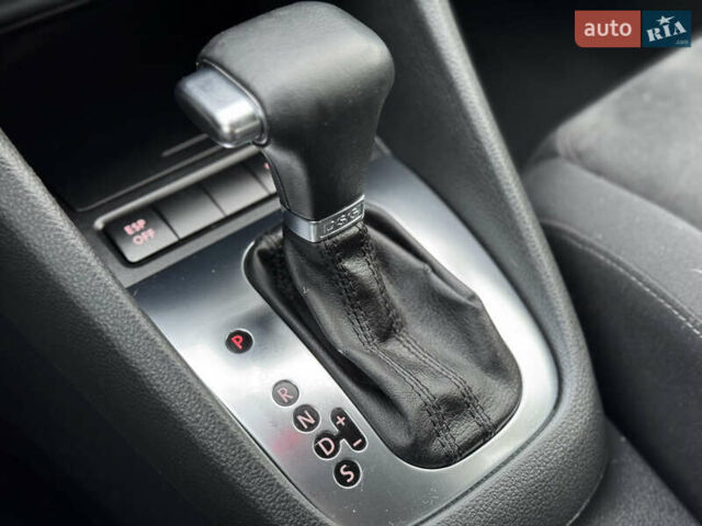 Серый Фольксваген Гольф, объемом двигателя 1.39 л и пробегом 170 тыс. км за 9150 $, фото 46 на Automoto.ua