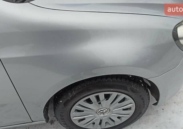 Серый Фольксваген Гольф, объемом двигателя 1.6 л и пробегом 167 тыс. км за 7400 $, фото 12 на Automoto.ua