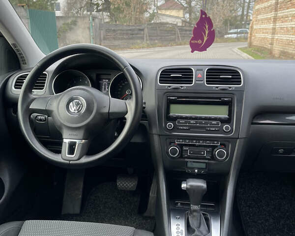 Сірий Фольксваген Гольф, об'ємом двигуна 1.39 л та пробігом 203 тис. км за 7700 $, фото 27 на Automoto.ua