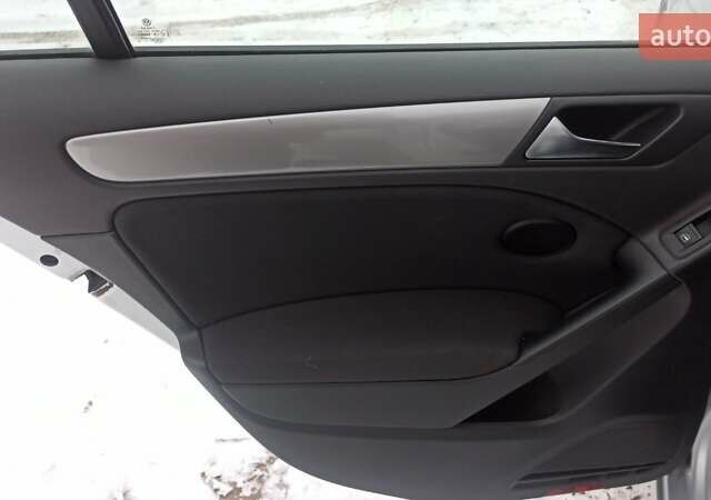 Серый Фольксваген Гольф, объемом двигателя 1.6 л и пробегом 167 тыс. км за 7400 $, фото 34 на Automoto.ua