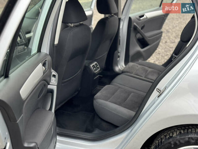 Серый Фольксваген Гольф, объемом двигателя 1.39 л и пробегом 170 тыс. км за 9150 $, фото 32 на Automoto.ua
