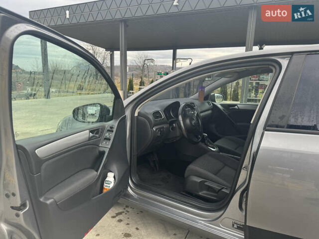 Сірий Фольксваген Гольф, об'ємом двигуна 1.6 л та пробігом 245 тис. км за 7300 $, фото 6 на Automoto.ua