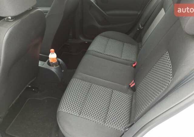 Серый Фольксваген Гольф, объемом двигателя 1.6 л и пробегом 167 тыс. км за 7400 $, фото 35 на Automoto.ua