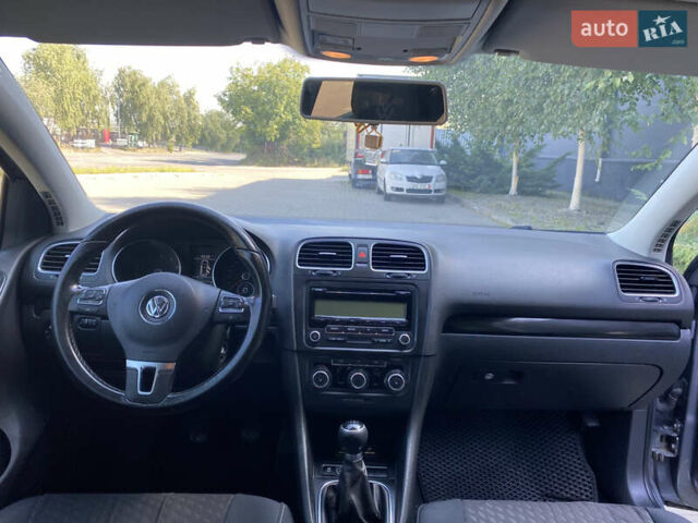 Серый Фольксваген Гольф, объемом двигателя 1.6 л и пробегом 280 тыс. км за 6699 $, фото 18 на Automoto.ua