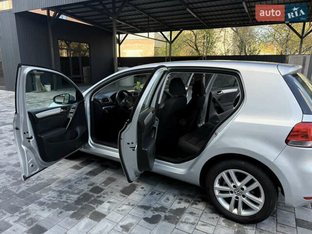 Серый Фольксваген Гольф, объемом двигателя 1.4 л и пробегом 167 тыс. км за 8500 $, фото 71 на Automoto.ua