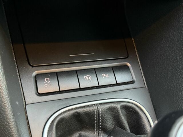 Сірий Фольксваген Гольф, об'ємом двигуна 1.4 л та пробігом 186 тис. км за 7999 $, фото 18 на Automoto.ua