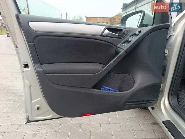 Серый Фольксваген Гольф, объемом двигателя 1.39 л и пробегом 211 тыс. км за 6999 $, фото 27 на Automoto.ua