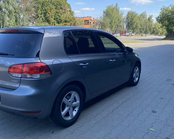 Серый Фольксваген Гольф, объемом двигателя 1.6 л и пробегом 280 тыс. км за 6699 $, фото 12 на Automoto.ua