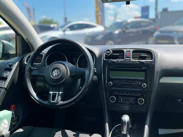 Серый Фольксваген Гольф, объемом двигателя 1.6 л и пробегом 240 тыс. км за 8600 $, фото 13 на Automoto.ua