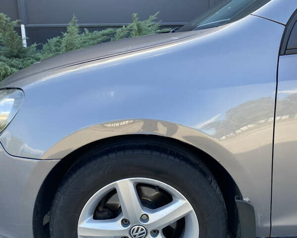 Серый Фольксваген Гольф, объемом двигателя 1.6 л и пробегом 280 тыс. км за 6699 $, фото 22 на Automoto.ua