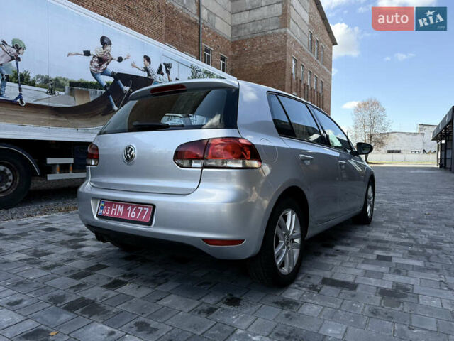 Серый Фольксваген Гольф, объемом двигателя 1.4 л и пробегом 167 тыс. км за 8500 $, фото 5 на Automoto.ua