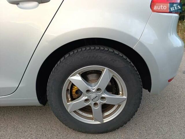 Серый Фольксваген Гольф, объемом двигателя 1.39 л и пробегом 210 тыс. км за 7150 $, фото 13 на Automoto.ua