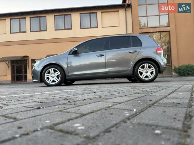 Серый Фольксваген Гольф, объемом двигателя 1.6 л и пробегом 155 тыс. км за 8450 $, фото 8 на Automoto.ua