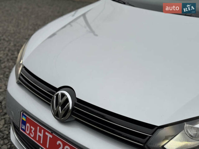 Серый Фольксваген Гольф, объемом двигателя 1.39 л и пробегом 170 тыс. км за 9150 $, фото 4 на Automoto.ua