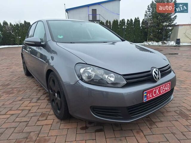 Серый Фольксваген Гольф, объемом двигателя 1.6 л и пробегом 223 тыс. км за 7650 $, фото 1 на Automoto.ua