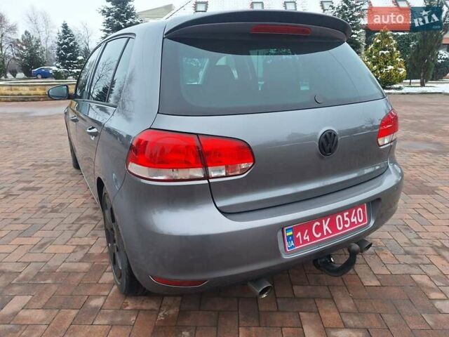 Серый Фольксваген Гольф, объемом двигателя 1.6 л и пробегом 223 тыс. км за 7650 $, фото 18 на Automoto.ua