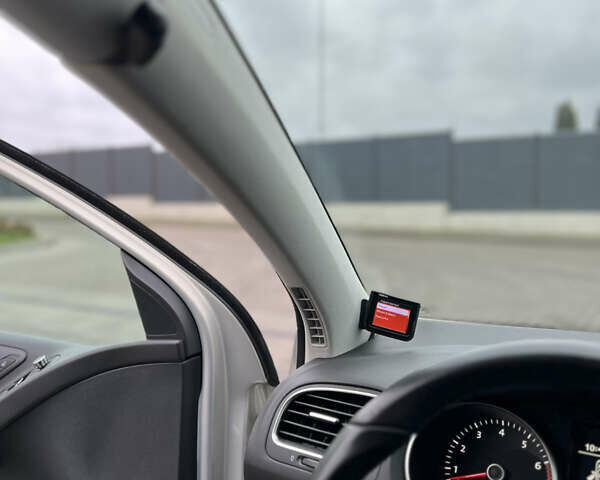 Серый Фольксваген Гольф, объемом двигателя 1.4 л и пробегом 209 тыс. км за 8800 $, фото 25 на Automoto.ua