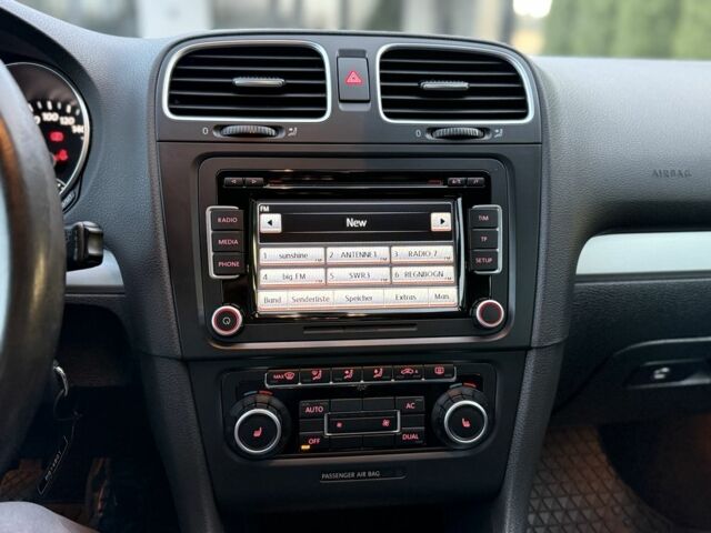 Сірий Фольксваген Гольф, об'ємом двигуна 1.4 л та пробігом 186 тис. км за 7999 $, фото 17 на Automoto.ua