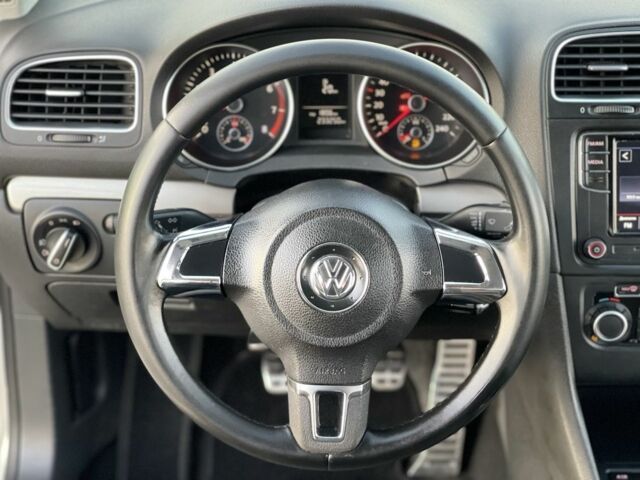 Серый Фольксваген Гольф, объемом двигателя 1.4 л и пробегом 232 тыс. км за 7300 $, фото 18 на Automoto.ua