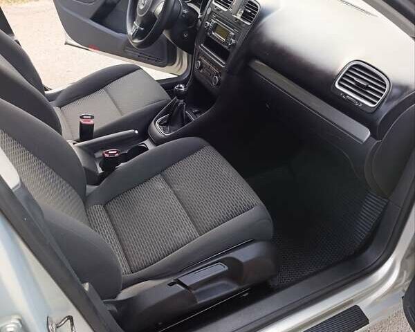 Серый Фольксваген Гольф, объемом двигателя 1.39 л и пробегом 210 тыс. км за 7150 $, фото 28 на Automoto.ua