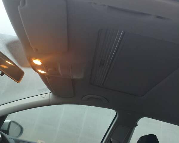 Серый Фольксваген Гольф, объемом двигателя 1.4 л и пробегом 240 тыс. км за 6500 $, фото 7 на Automoto.ua