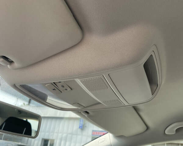 Сірий Фольксваген Гольф, об'ємом двигуна 1.39 л та пробігом 137 тис. км за 7700 $, фото 20 на Automoto.ua