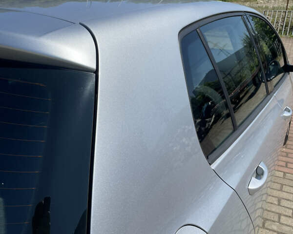 Сірий Фольксваген Гольф, об'ємом двигуна 1.39 л та пробігом 137 тис. км за 7700 $, фото 47 на Automoto.ua