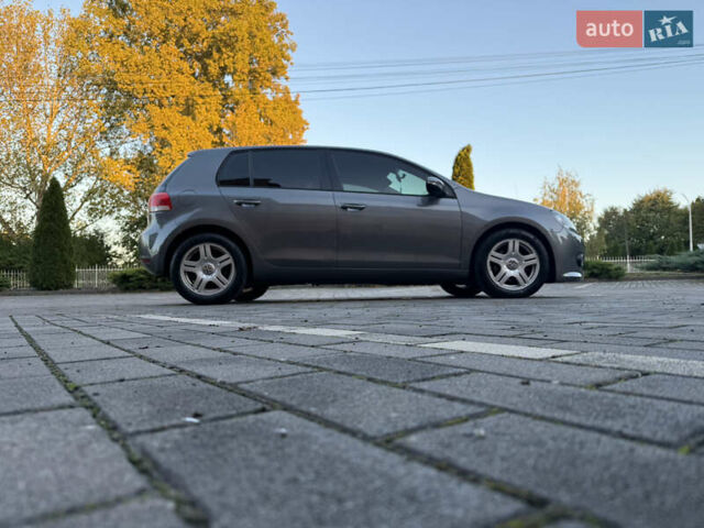 Серый Фольксваген Гольф, объемом двигателя 1.6 л и пробегом 155 тыс. км за 8450 $, фото 9 на Automoto.ua