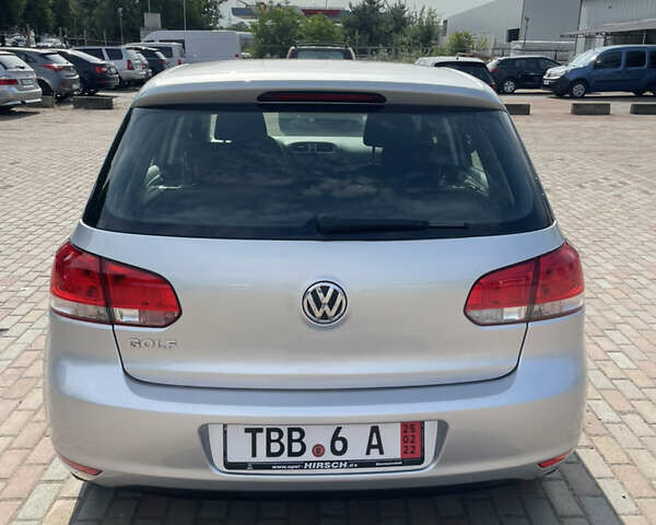 Сірий Фольксваген Гольф, об'ємом двигуна 1.39 л та пробігом 137 тис. км за 7700 $, фото 3 на Automoto.ua