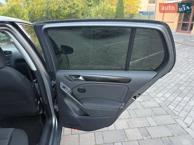 Серый Фольксваген Гольф, объемом двигателя 1.6 л и пробегом 155 тыс. км за 8450 $, фото 43 на Automoto.ua