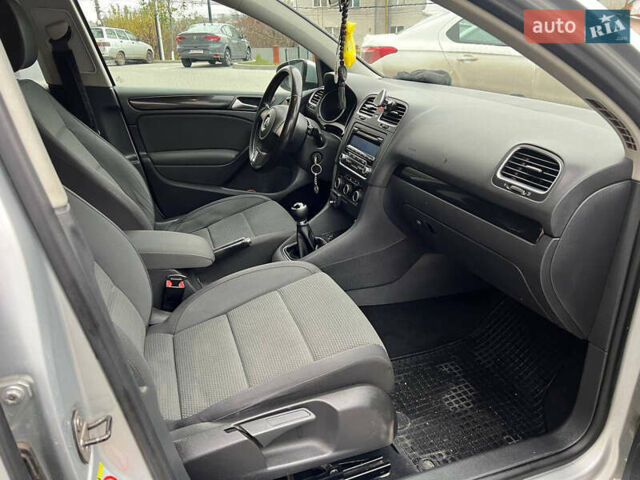 Серый Фольксваген Гольф, объемом двигателя 1.6 л и пробегом 267 тыс. км за 6650 $, фото 51 на Automoto.ua