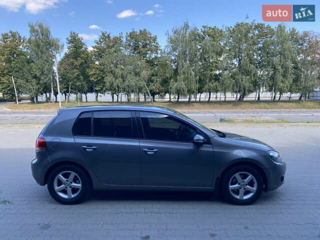 Серый Фольксваген Гольф, объемом двигателя 1.6 л и пробегом 280 тыс. км за 6699 $, фото 13 на Automoto.ua