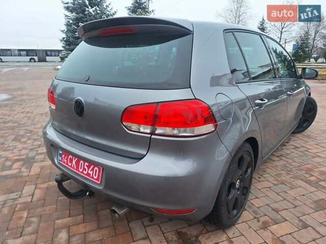 Серый Фольксваген Гольф, объемом двигателя 1.6 л и пробегом 223 тыс. км за 7650 $, фото 6 на Automoto.ua