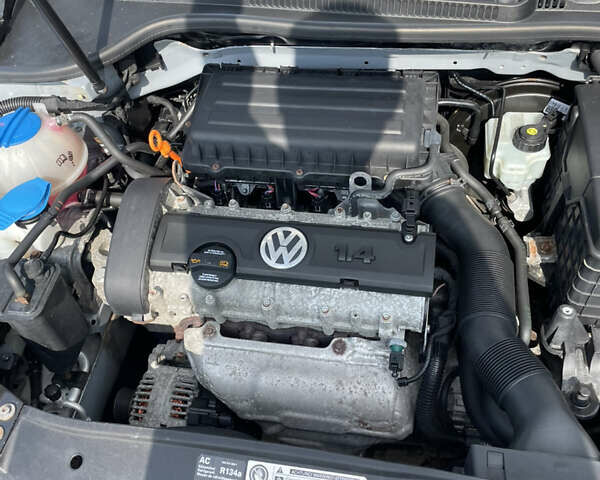 Сірий Фольксваген Гольф, об'ємом двигуна 1.39 л та пробігом 137 тис. км за 7700 $, фото 11 на Automoto.ua