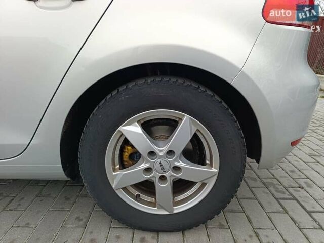 Серый Фольксваген Гольф, объемом двигателя 1.39 л и пробегом 211 тыс. км за 6999 $, фото 16 на Automoto.ua