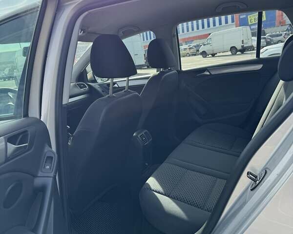 Сірий Фольксваген Гольф, об'ємом двигуна 1.39 л та пробігом 186 тис. км за 7900 $, фото 24 на Automoto.ua