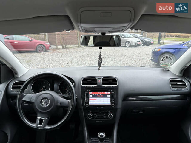 Серый Фольксваген Гольф, объемом двигателя 1.4 л и пробегом 179 тыс. км за 7200 $, фото 44 на Automoto.ua